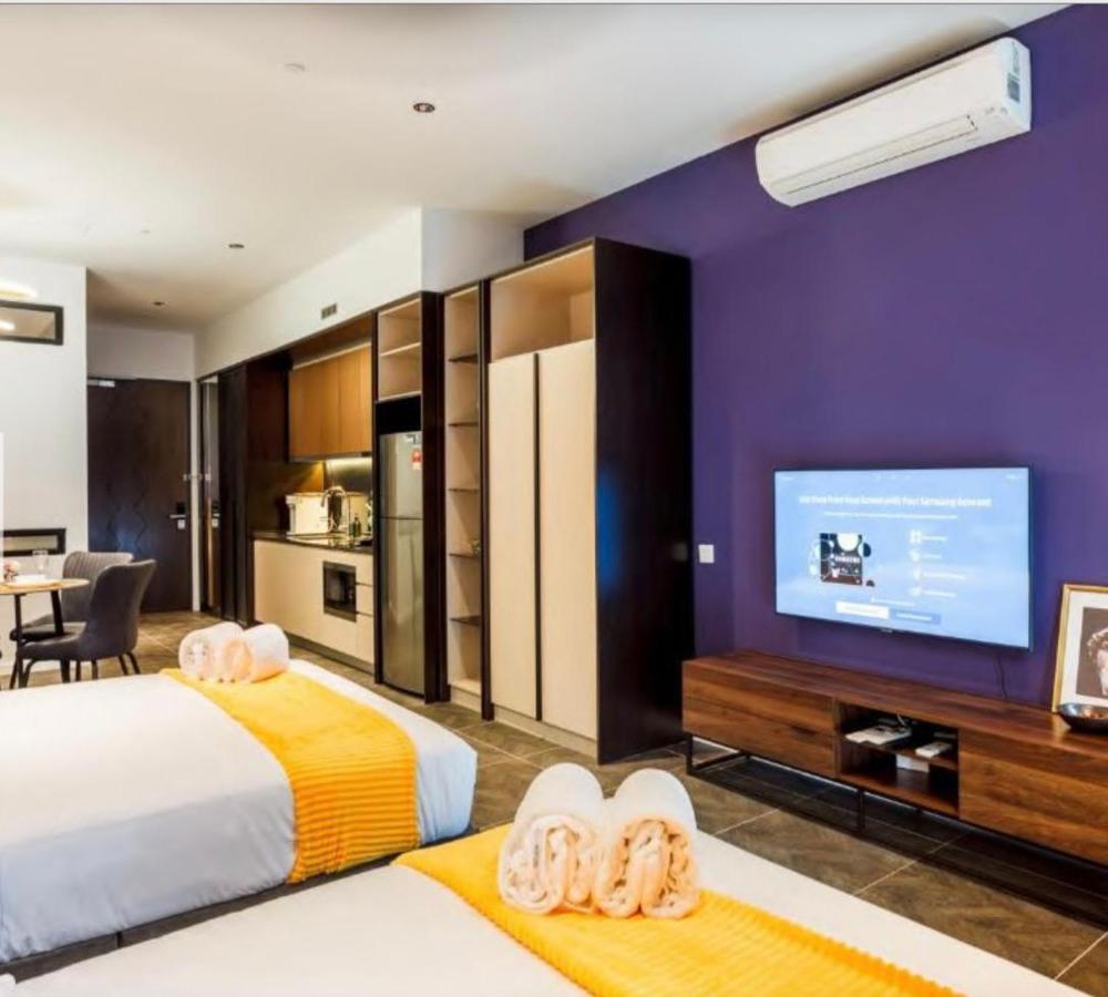 קואלה לומפור Scarletz Suites Klcc By Gc Luxury Suites מראה חיצוני תמונה