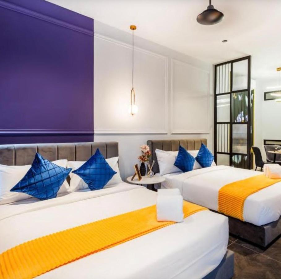קואלה לומפור Scarletz Suites Klcc By Gc Luxury Suites מראה חיצוני תמונה