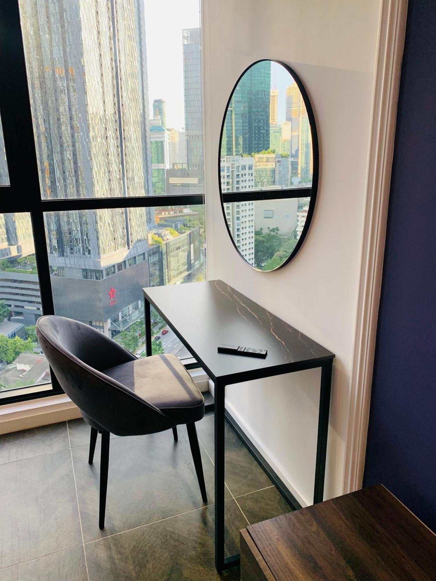 קואלה לומפור Scarletz Suites Klcc By Gc Luxury Suites מראה חיצוני תמונה