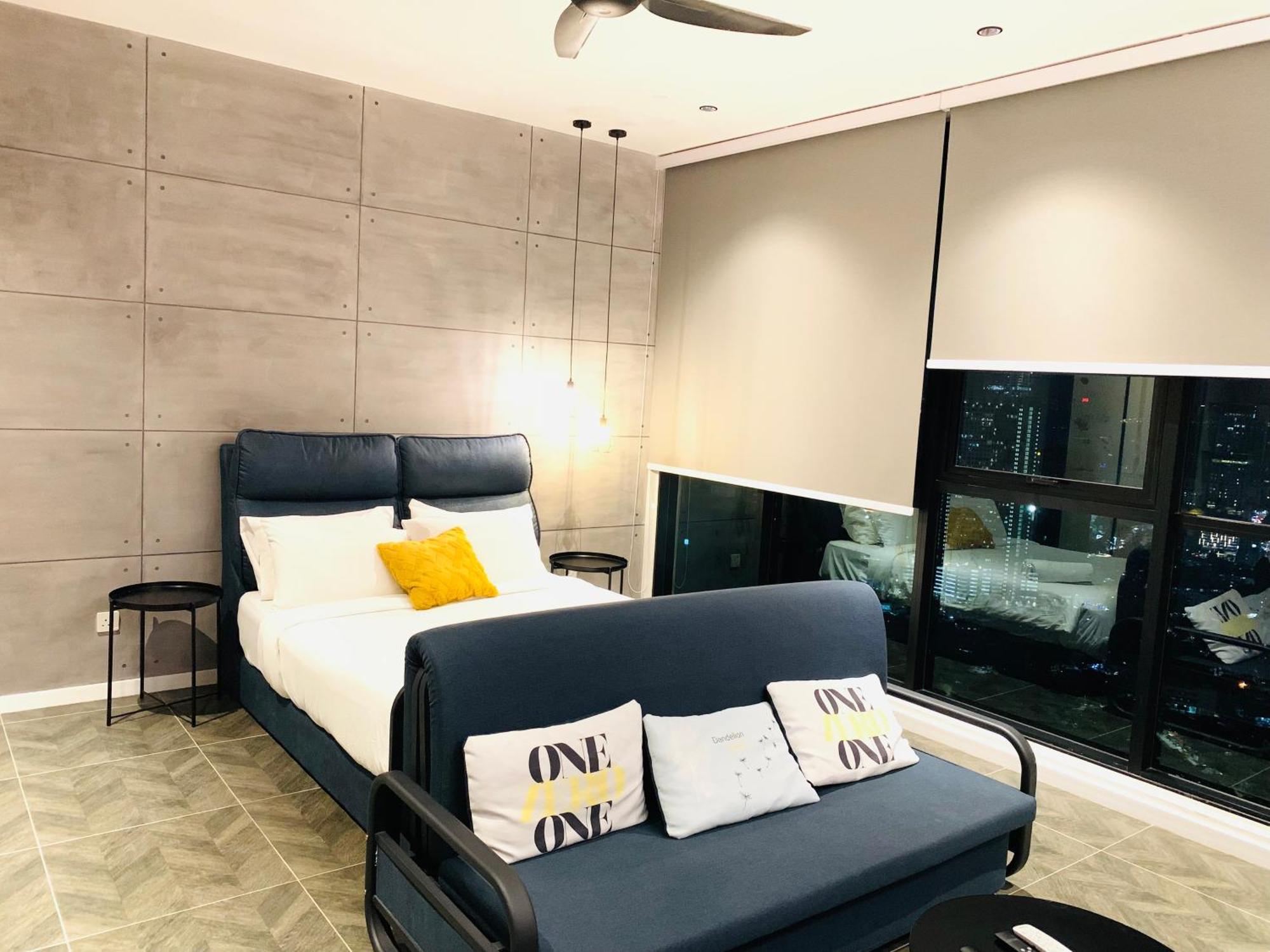קואלה לומפור Scarletz Suites Klcc By Gc Luxury Suites מראה חיצוני תמונה